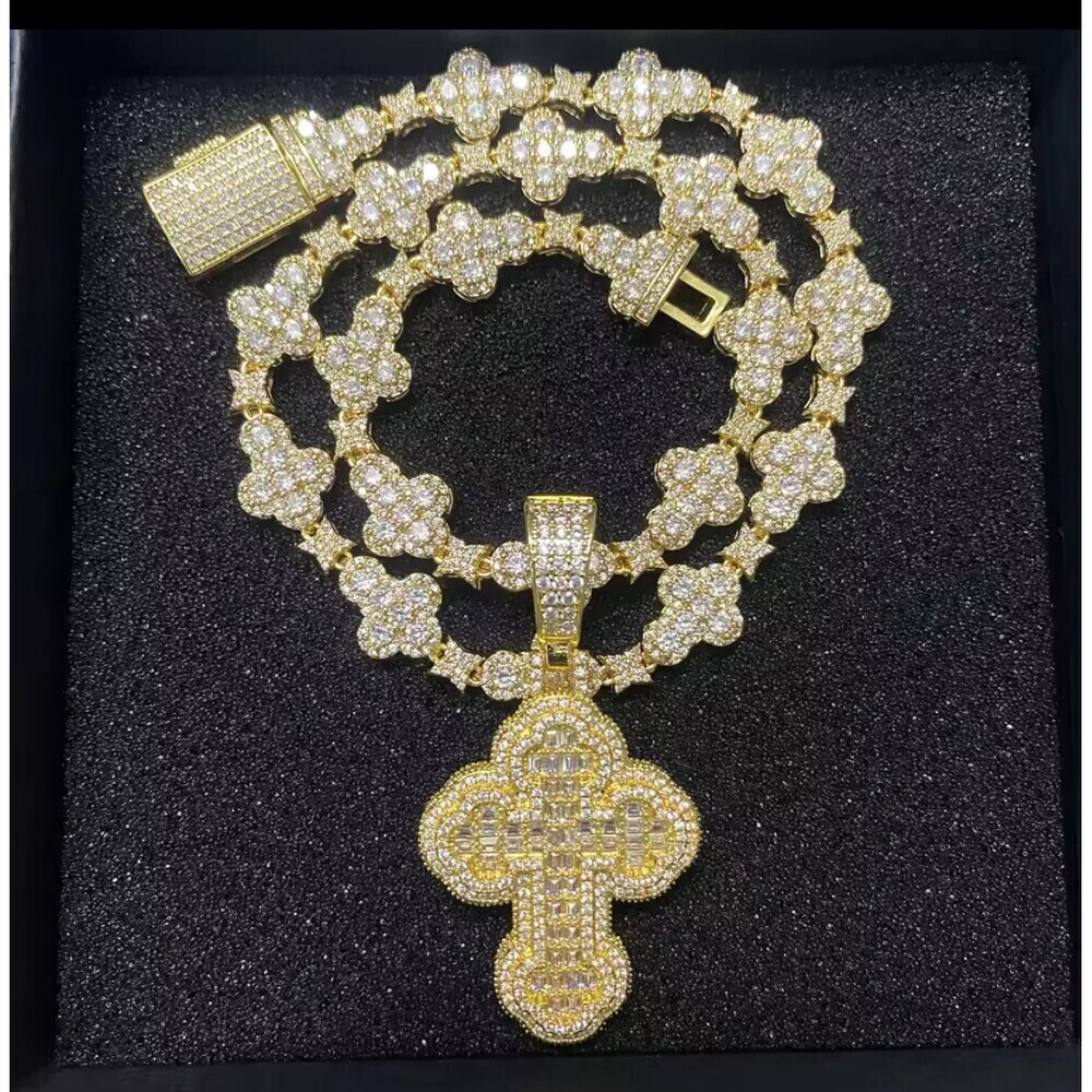 Cross necklace set - Picture 6 of 13